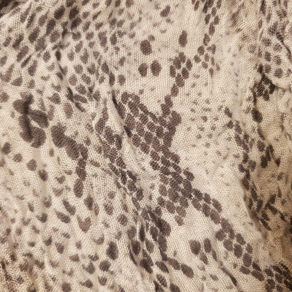 Express Infinity Scarf - Picture 3 of 5